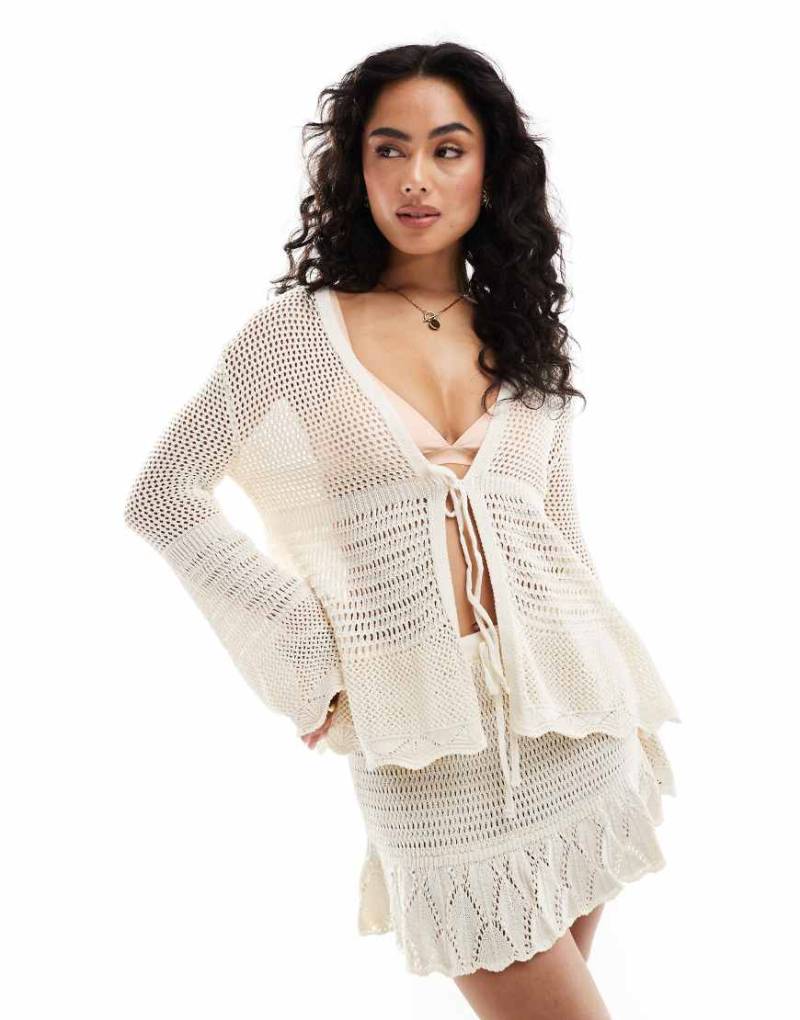 Pull & Bear - Langärmliges Oberteil aus Häkelstrick in Ecru, Kombiteil-Weiß von Pull & Bear