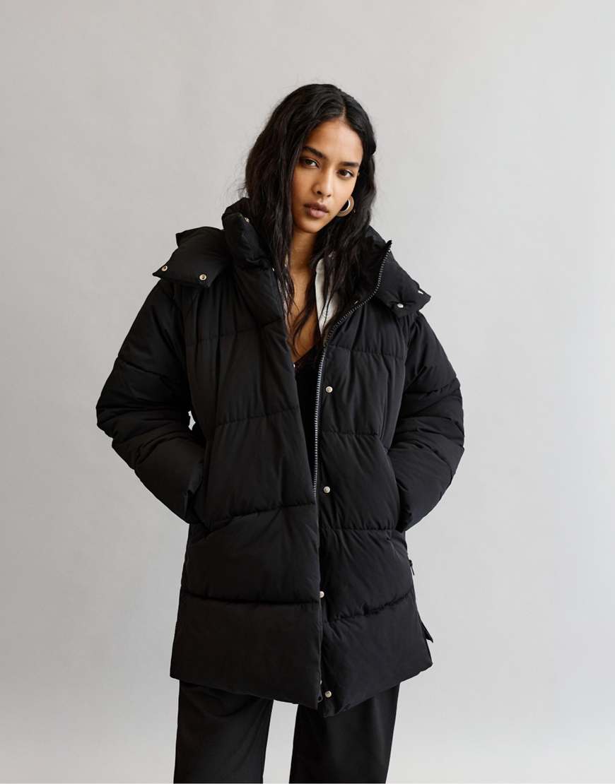 Pull & Bear - Lange Pufferjacke in Schwarz von Pull & Bear