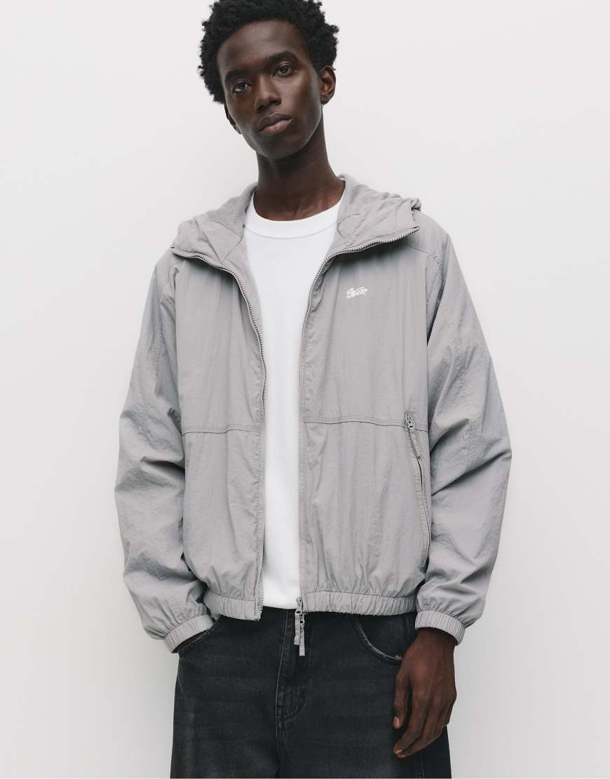 Pull & Bear - Leichte Regenjacke in Grau von Pull & Bear