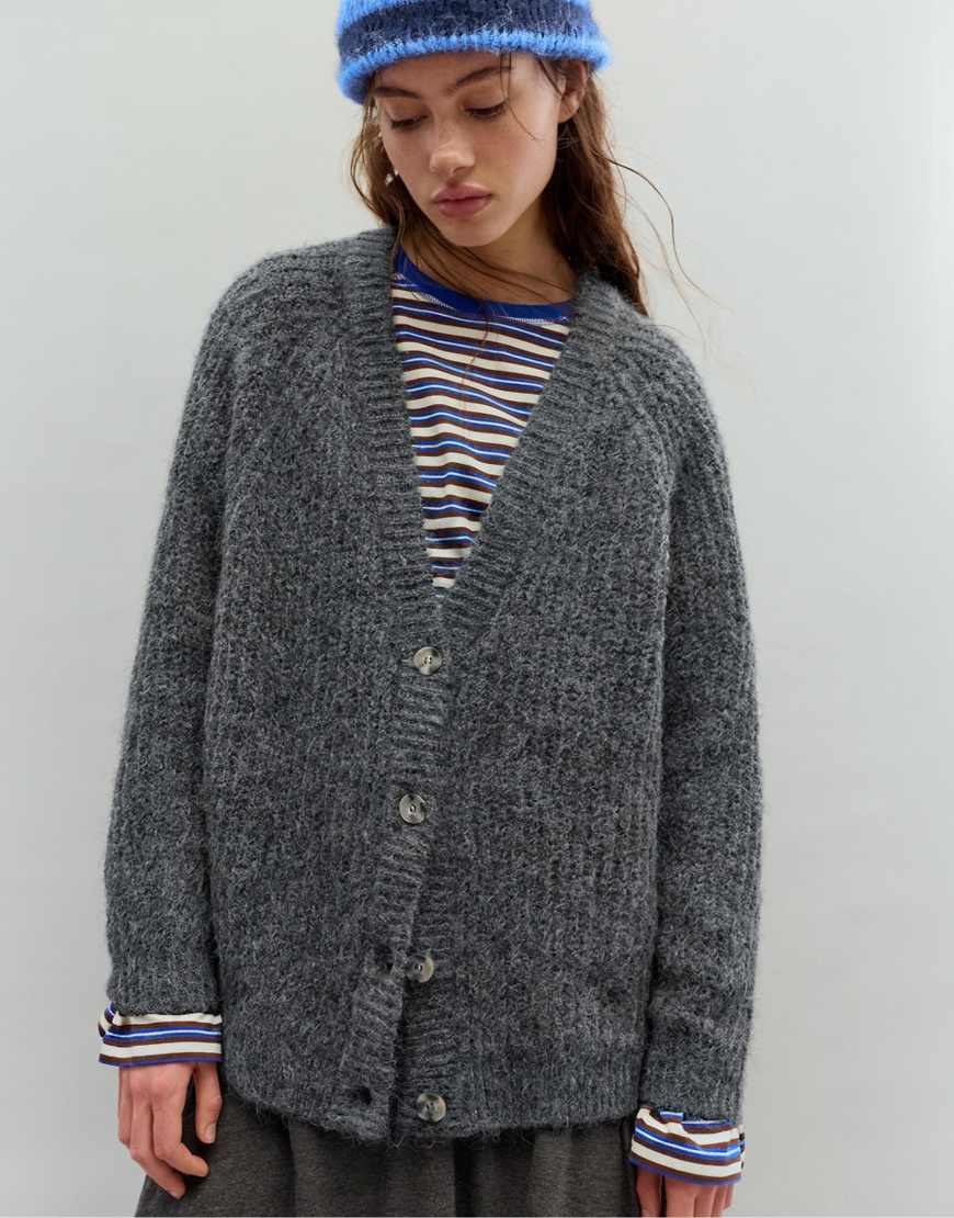 Pull & Bear - Links gestrickte Strickjacke in Grau von Pull & Bear
