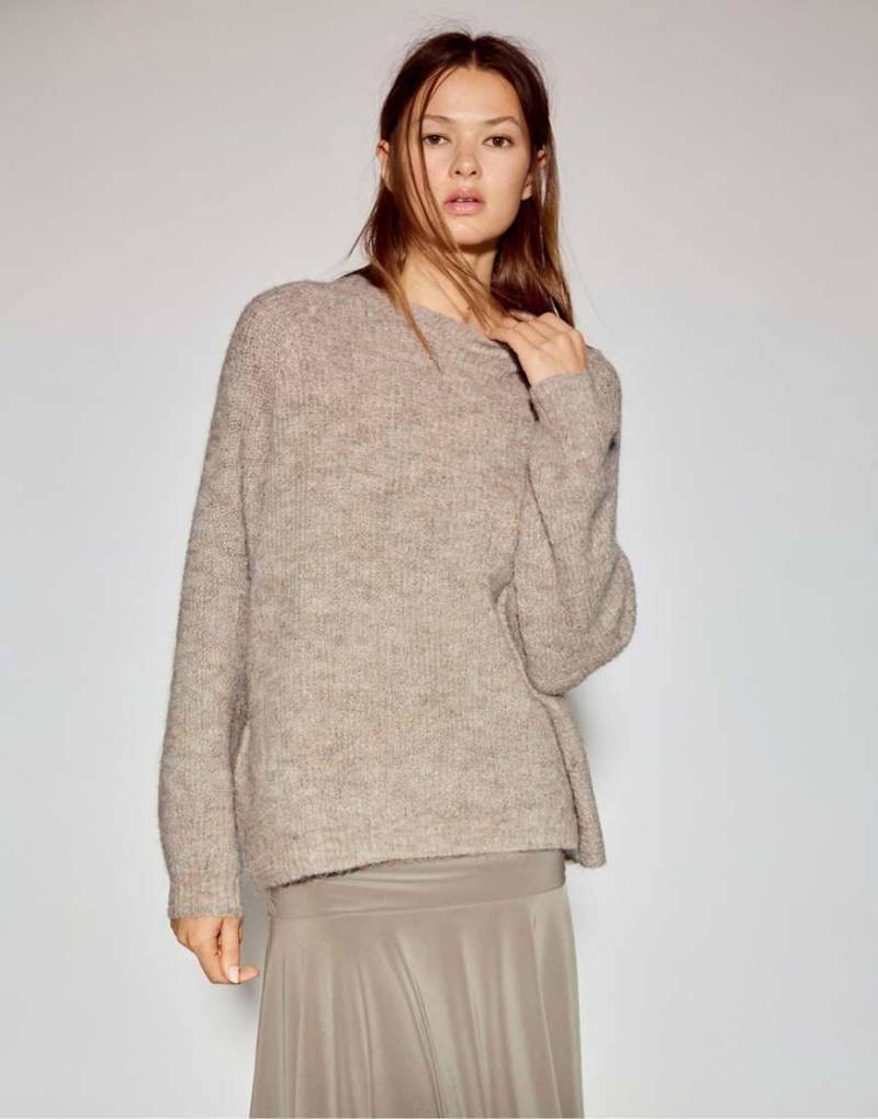 Pull & Bear - Links gestrickter Pullover in meliertem Braun-Brown von Pull & Bear