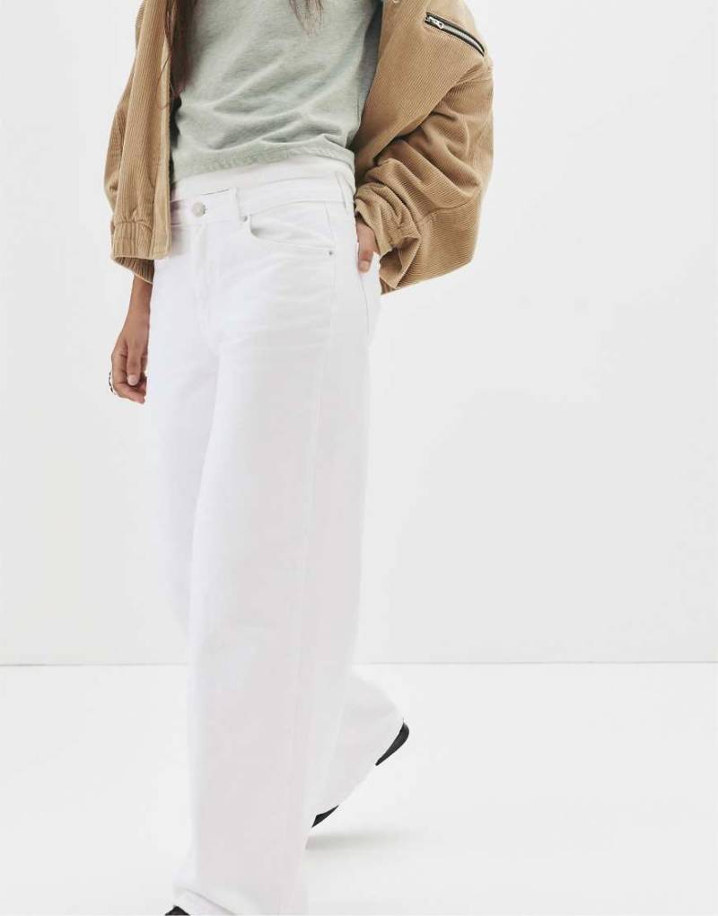 Pull & Bear - Locker sitzende Oversize-Jeans in Weiß von Pull & Bear