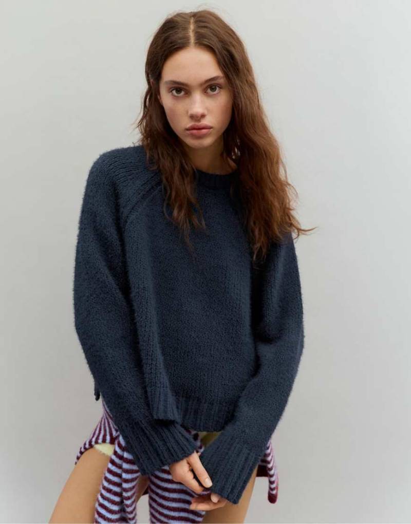 Pull & Bear - Marineblauer Chenille-Pullover von Pull & Bear