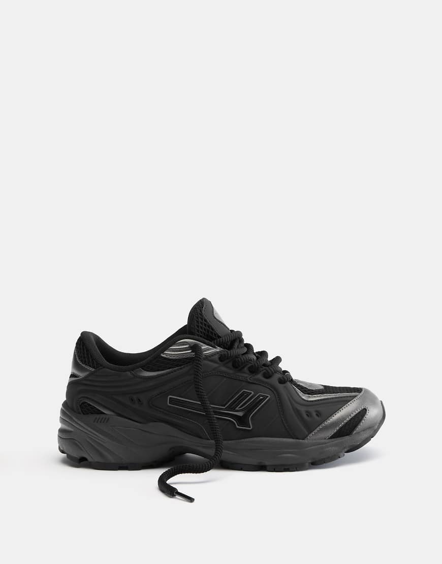 Pull & Bear - Metallic-Sneaker in Schwarz von Pull & Bear