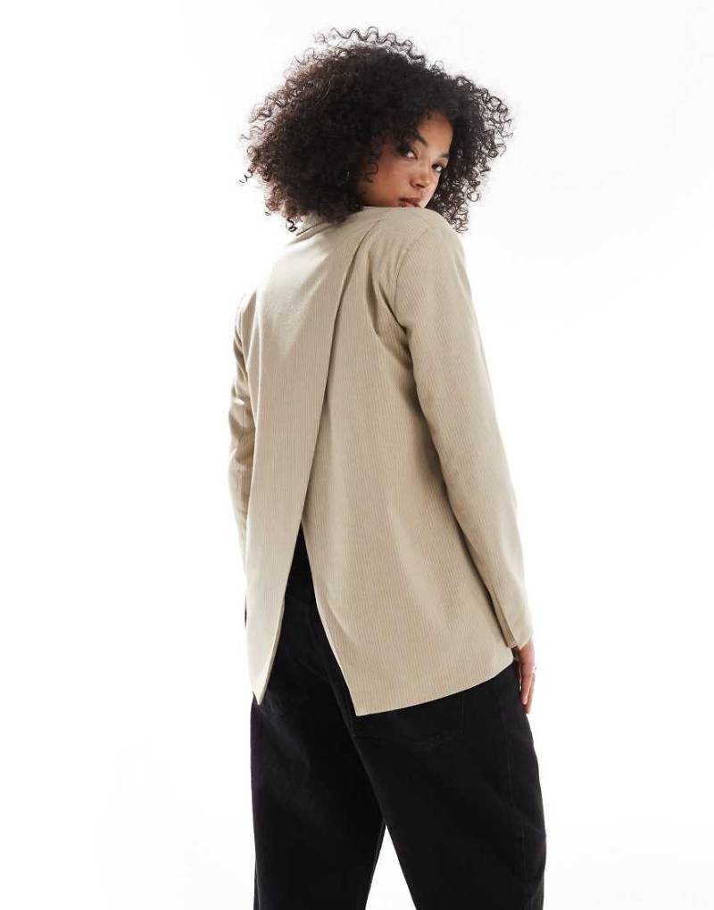 Pull & Bear - Oversize-Blazer in Sandgelb mit Nadelstreifen und überkreuztem Rückendetail-Neutral von Pull & Bear