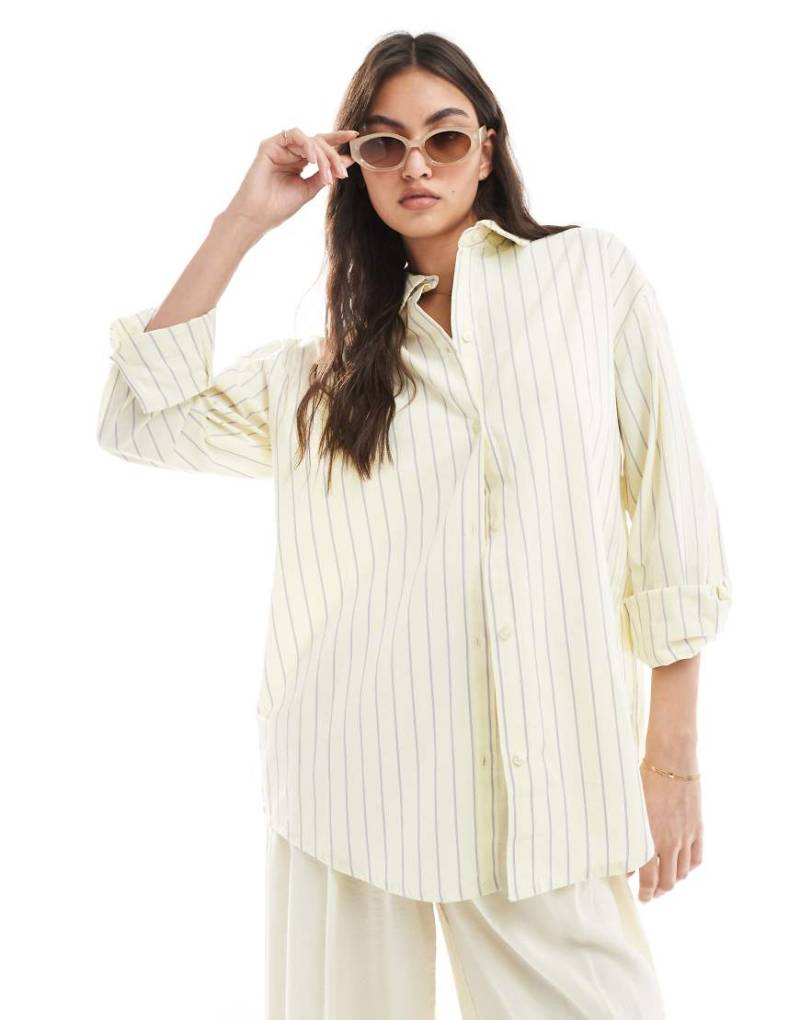 Pull & Bear - Oversize-Hemdbluse in Gelb mit Kontraststreifen von Pull & Bear
