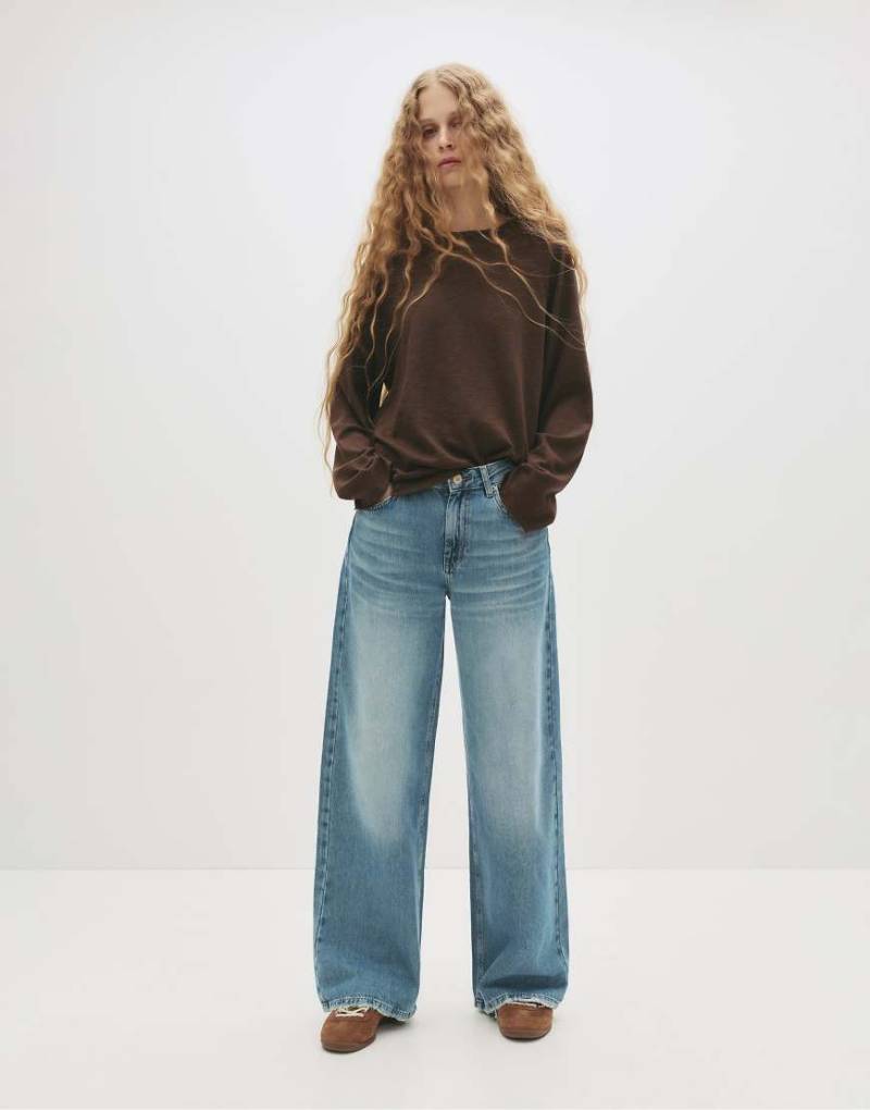 Pull & Bear - Oversize-Jeans in lockerer Passform in grünlichem Blau von Pull & Bear