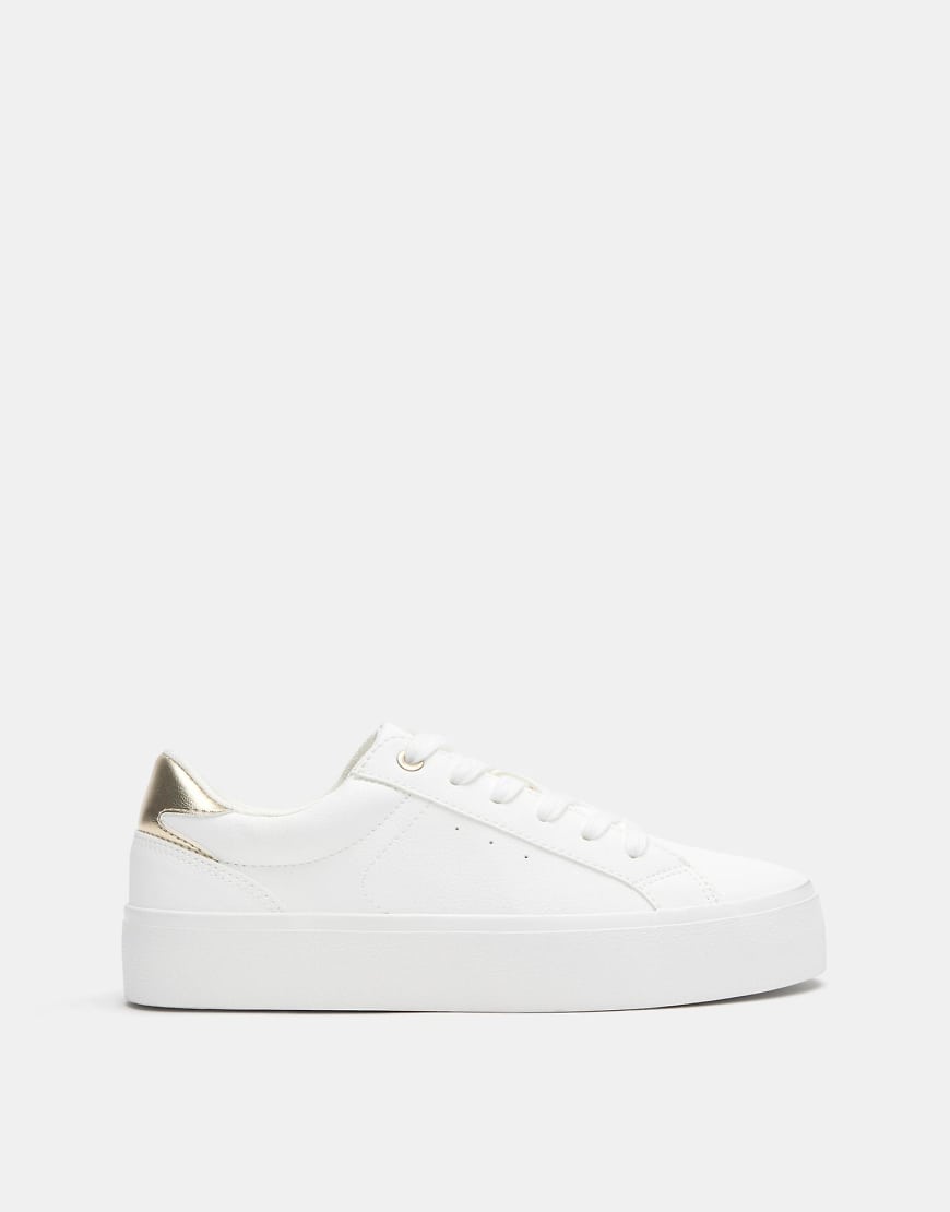Pull & Bear - Plateau-Sneaker in Weiß von Pull & Bear