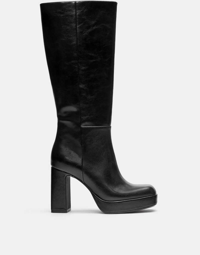 Pull & Bear - Plateaustiefel in Schwarz mit hohem Absatz von Pull & Bear