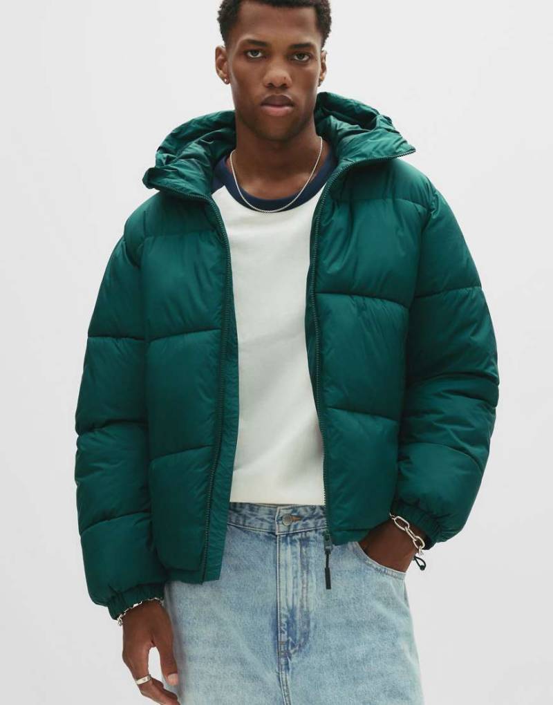 Pull & Bear - Pufferjacke in Grün mit Kapuze von Pull & Bear