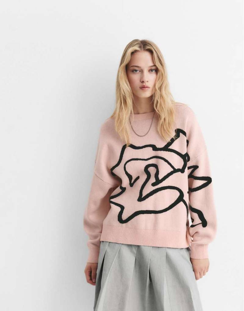 Pull & Bear - Pullover in Staubrosa mit Blumenmotiv von Pull & Bear