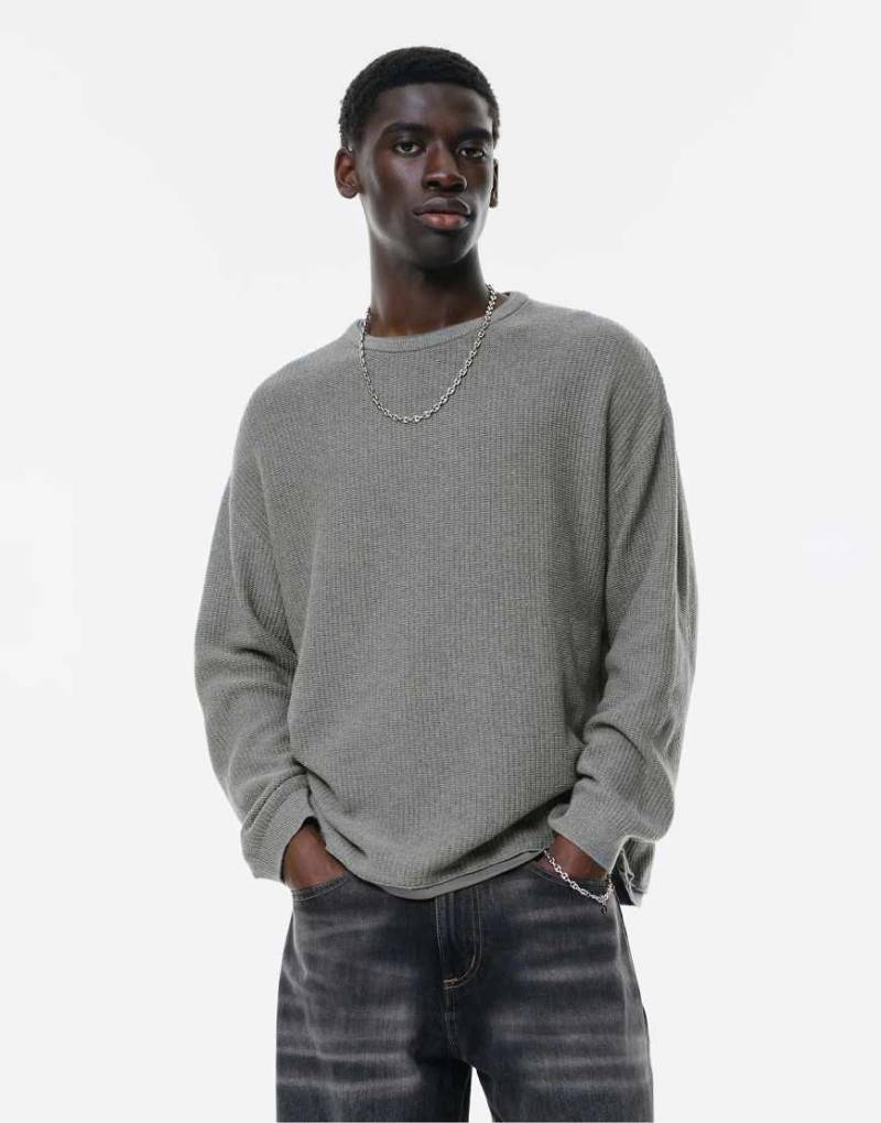 Pull & Bear - Pullover in meliertem Grau mit Rundhalsausschnitt von Pull & Bear