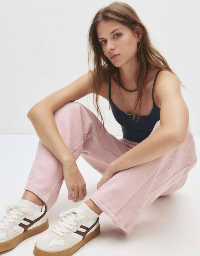 Pull & Bear - Retro-Sneaker in Weiß mit dicker Sohle von Pull & Bear