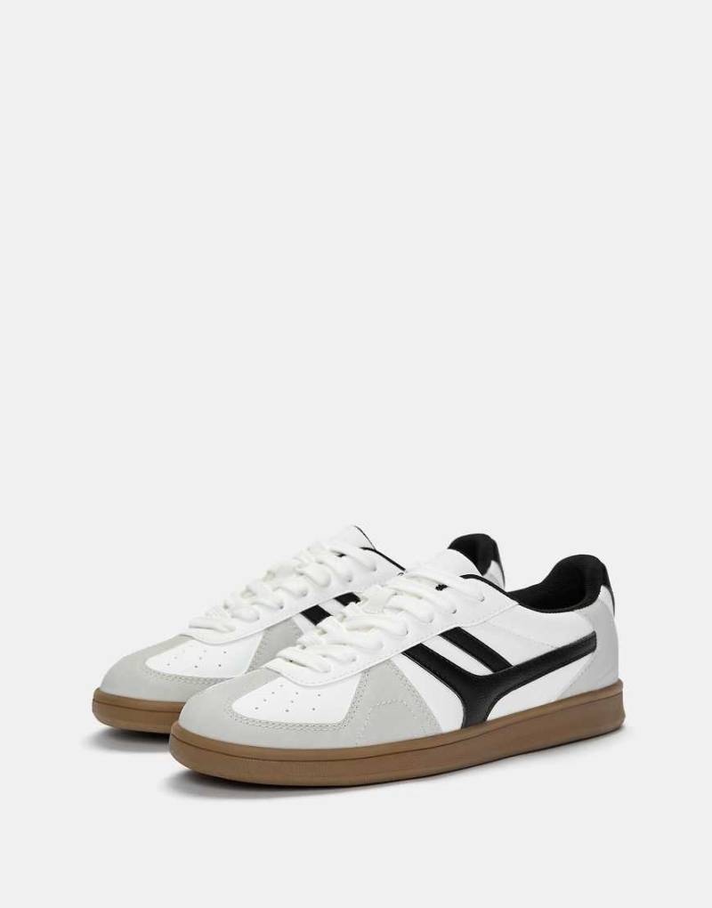Pull & Bear - Retro-Sneaker in Weiß von Pull & Bear