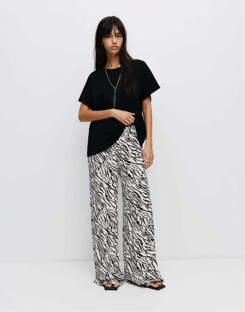 Pull & Bear - Rustikale Hose mit Zebramuster-Bunt von Pull & Bear