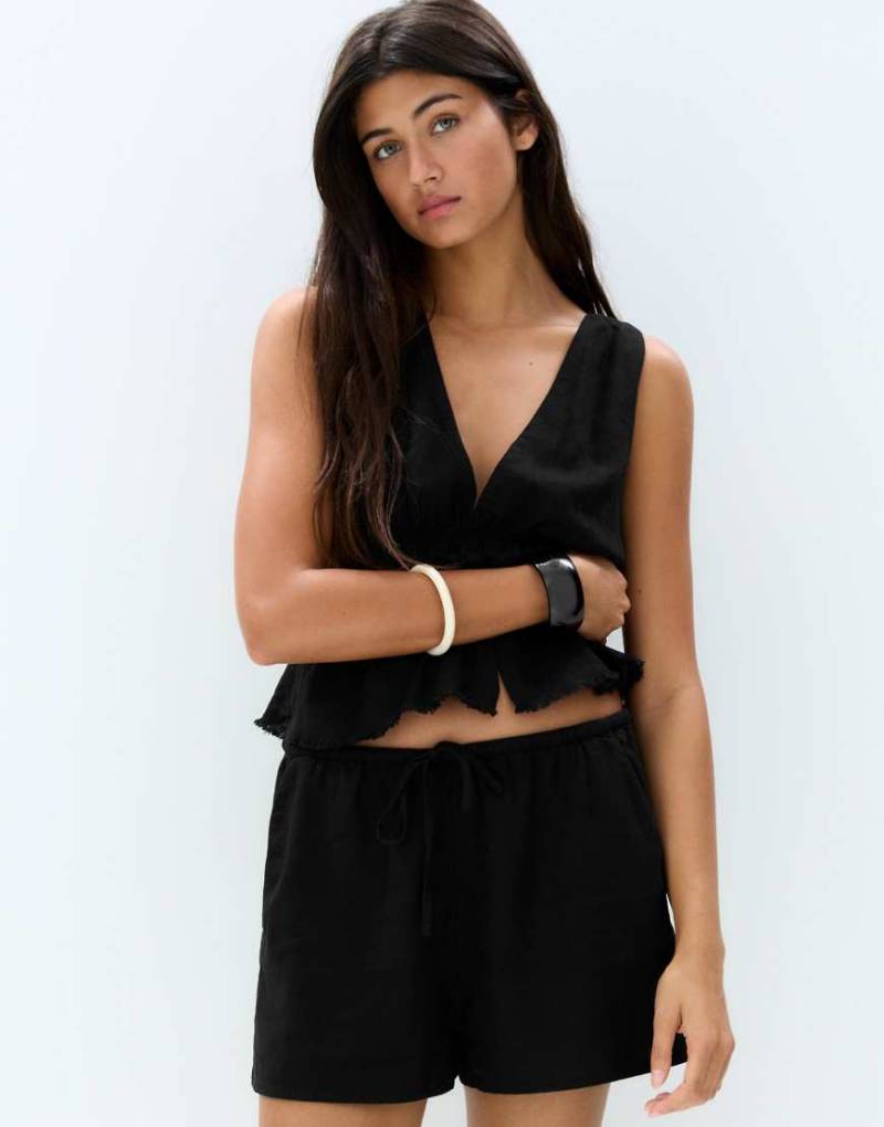 Pull & Bear - Rustikale Shorts in Schwarz von Pull & Bear