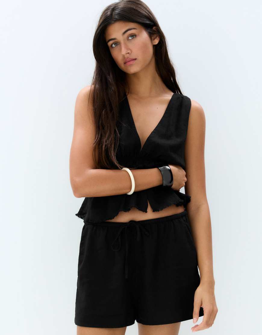 Pull & Bear - Rustikale Shorts in Schwarz von Pull & Bear