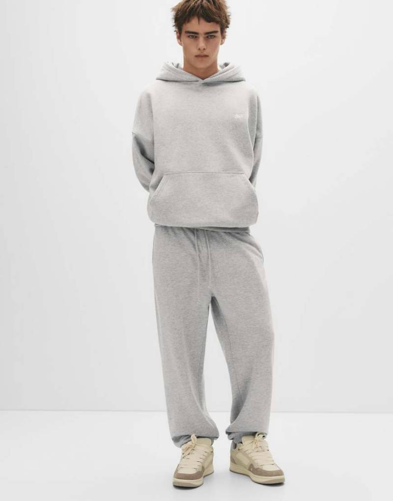 Pull & Bear - STWD - Trainingshose in Grau meliert von Pull & Bear
