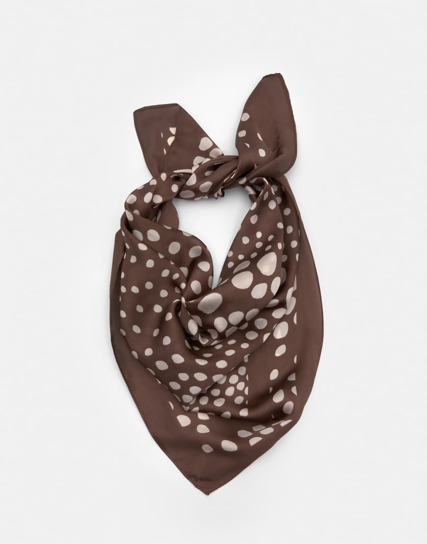 Pull & Bear - Schal in Braun mit Polka Dots-Brown von Pull & Bear