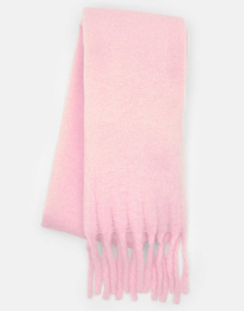 Pull & Bear - Schal in Mohair-Optik in Rosa von Pull & Bear