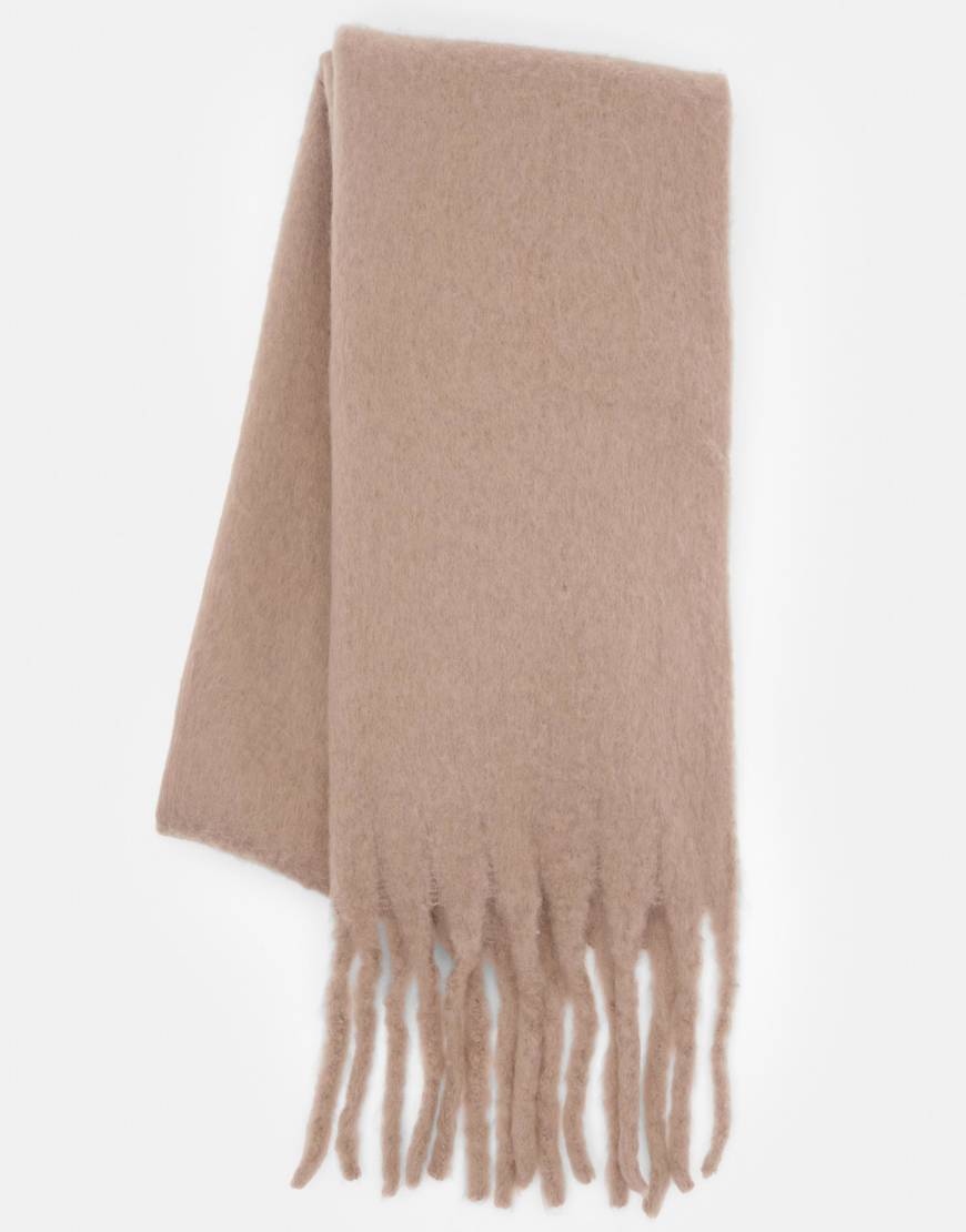 Pull & Bear - Schal in Mohair-Optik in Taupe-Grau von Pull & Bear