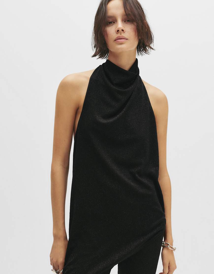Pull & Bear - Schimmerndes Neckholder-Oberteil in Schwarz von Pull & Bear