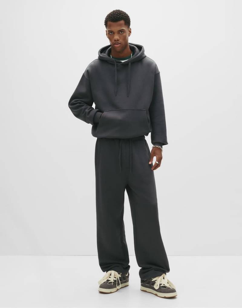 Pull & Bear - Schwere Jogginghose in Anthrazitgrau von Pull & Bear