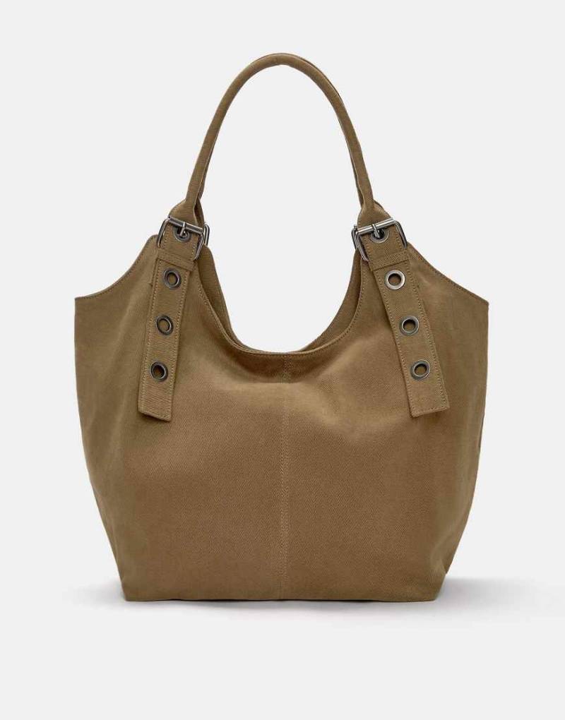 Pull & Bear - Shopper in Braun-Brown von Pull & Bear