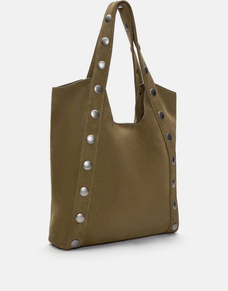 Pull & Bear - Shopper in Khaki mit Nietenbesatz-Bunt von Pull & Bear