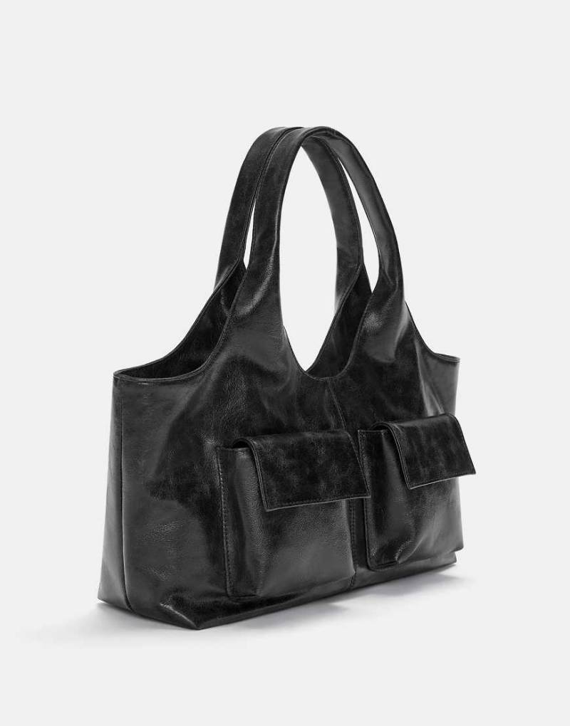 Pull & Bear - Shopper mit vielen Taschen in Schwarz von Pull & Bear