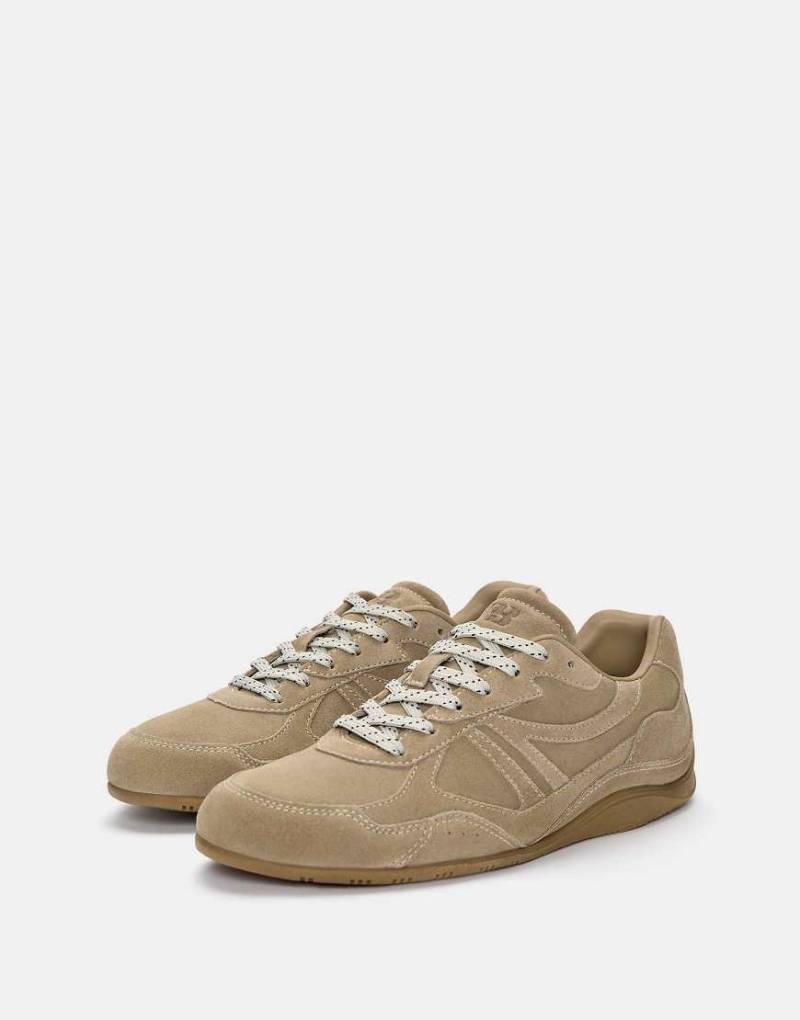 Pull & Bear - Sneaker aus Spaltleder in Braun-Bunt Pull & Bear - Sneaker aus Spaltleder in Braun-Bunt von Pull & Bear