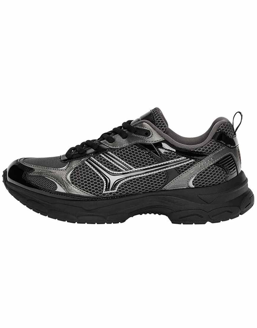 Pull & Bear - Sneaker in Schwarz mit mehreren Einsätzen von Pull & Bear