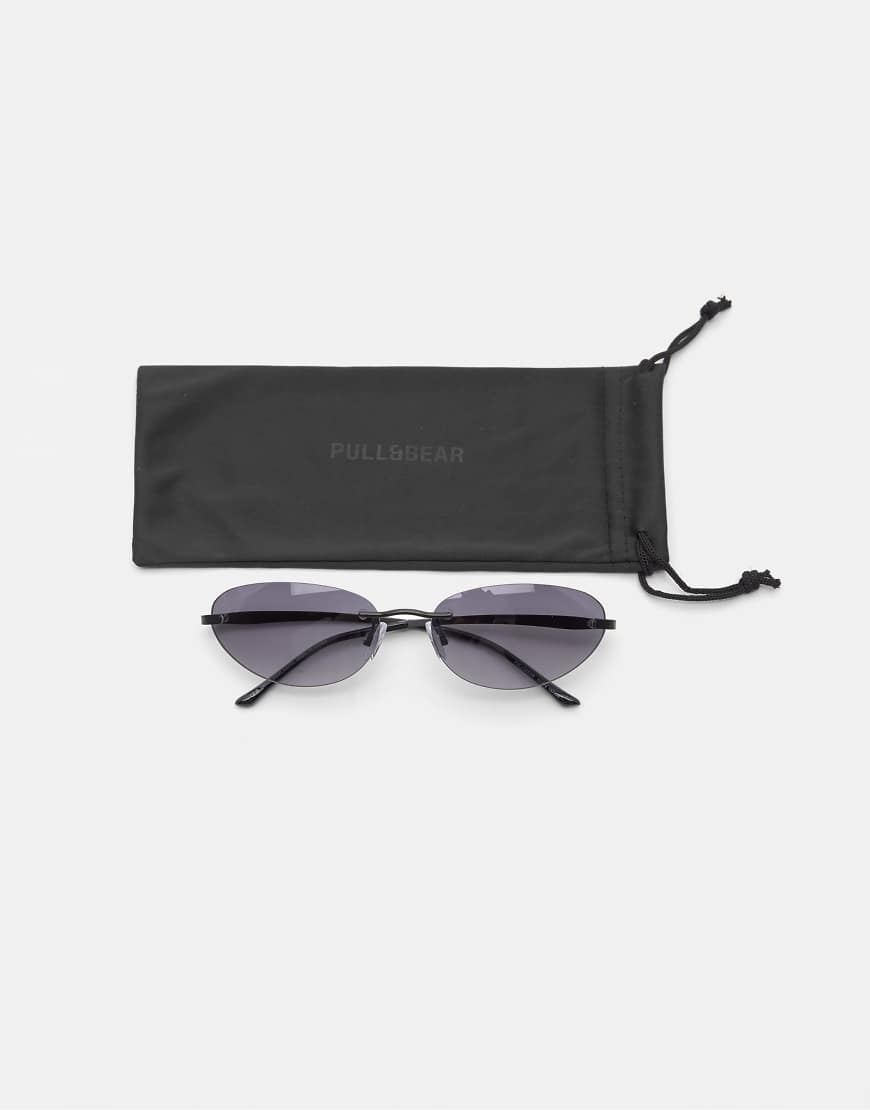 Pull & Bear - Sonnenbrille in Metallic-Schwarz von Pull & Bear