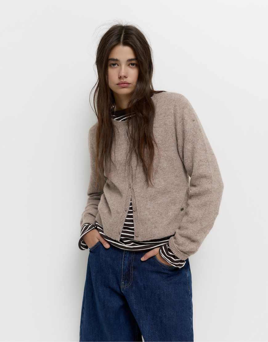 Pull & Bear - Strickjacke in Ocker mit Knopfleiste-Brown von Pull & Bear