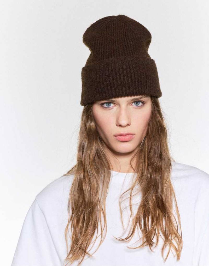 Pull & Bear - Strickmütze in Braun-Brown von Pull & Bear