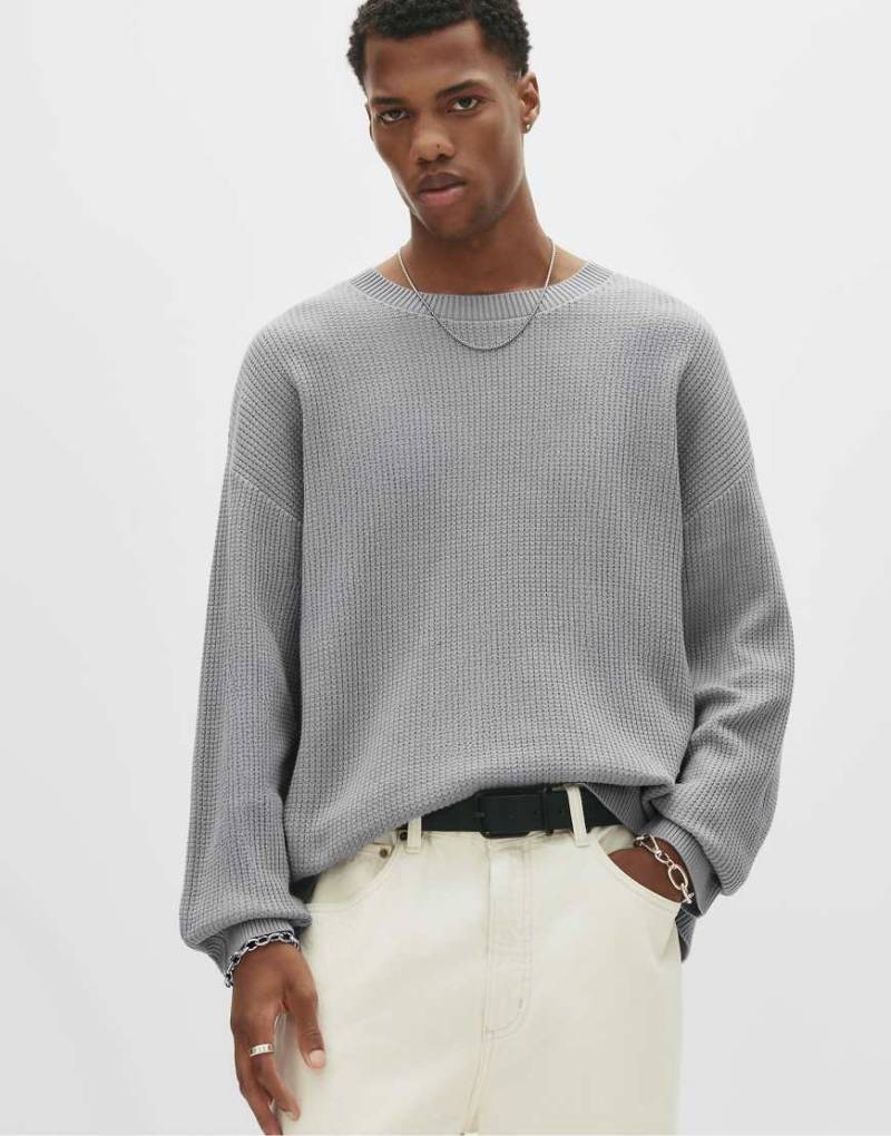 Pull & Bear - Strickpullover in grau meliert mit Waffelstruktur von Pull & Bear