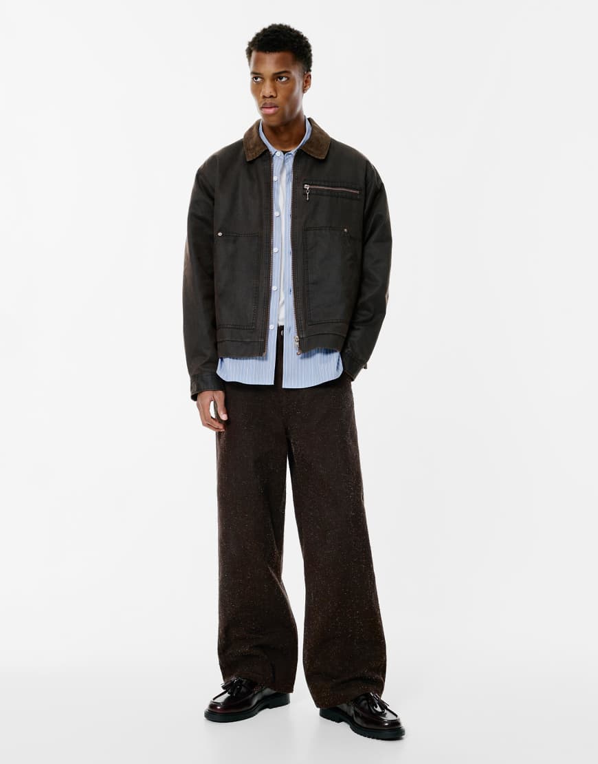 Pull & Bear - Strukturierte Hose in Braun mit geradem Bein-Brown von Pull & Bear