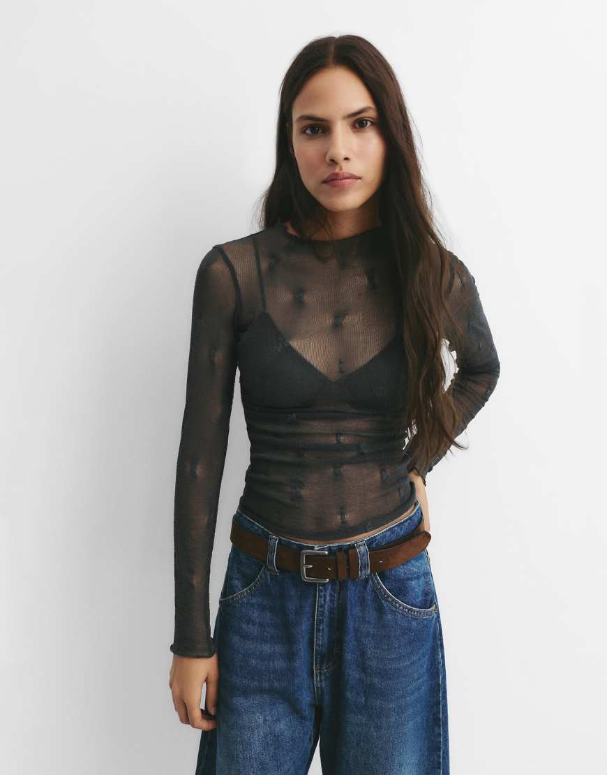 Pull & Bear - Strukturiertes T-Shirt in Grau Pull & Bear - Strukturiertes T-Shirt in Grau von Pull & Bear