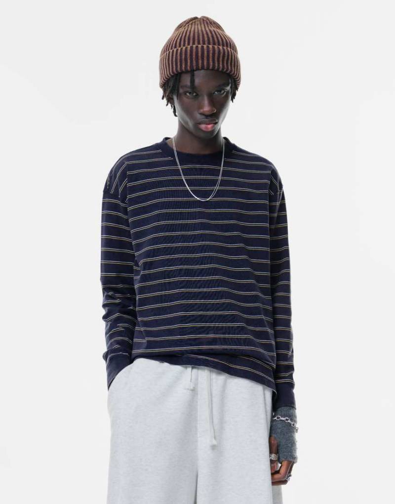 Pull & Bear - Stwd - Gestreiftes T-Shirt in Blau von Pull & Bear