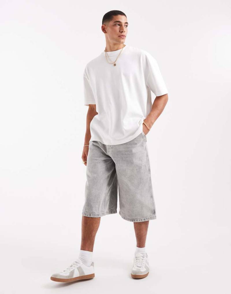 Pull & Bear - Superweite Jeans-Shorts in Grau von Pull & Bear