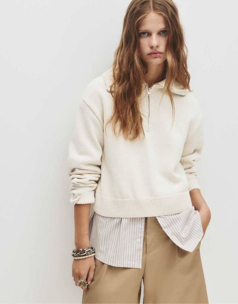 Pull & Bear - Sweatshirt in Sand mit kurzem Reißverschluss und Polokragen-Neutral von Pull & Bear