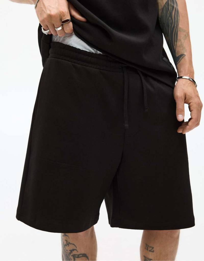 Pull & Bear - Sweatshorts in Schwarz von Pull & Bear