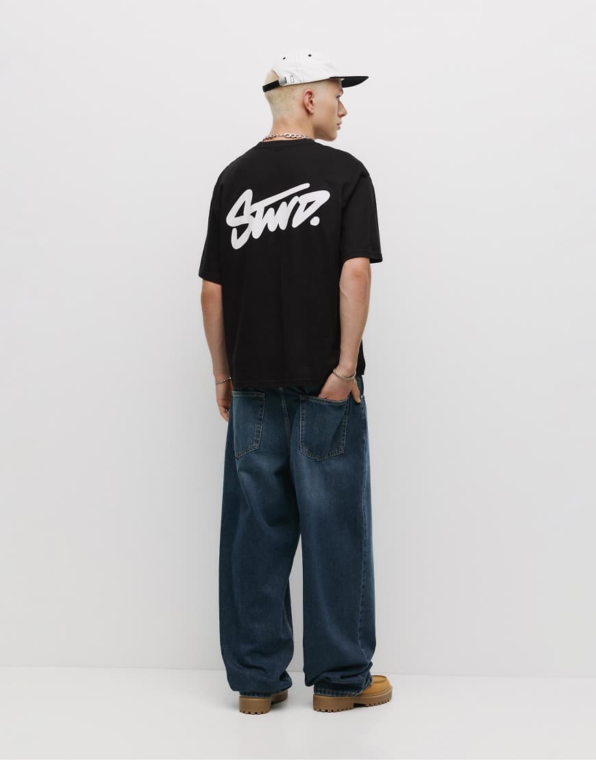 Pull & Bear - T-Shirt in Schwarz mit „STWD"-Logo von Pull & Bear