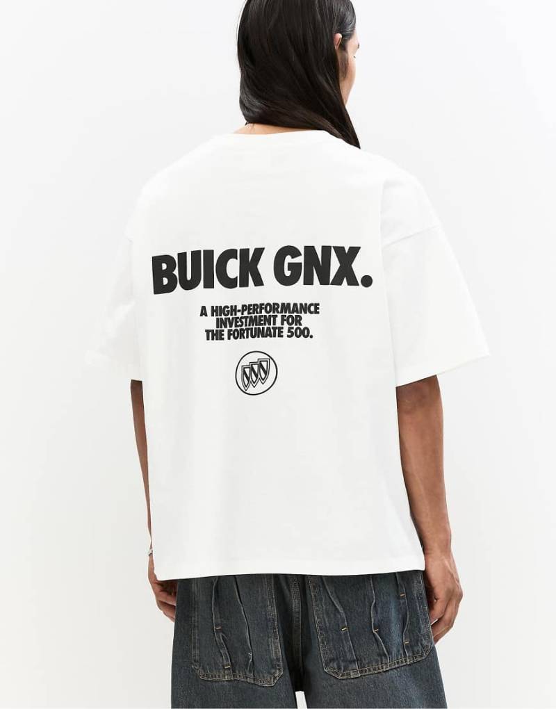 Pull & Bear - T-Shirt in Weiß mit „GNX"-Print von Pull & Bear