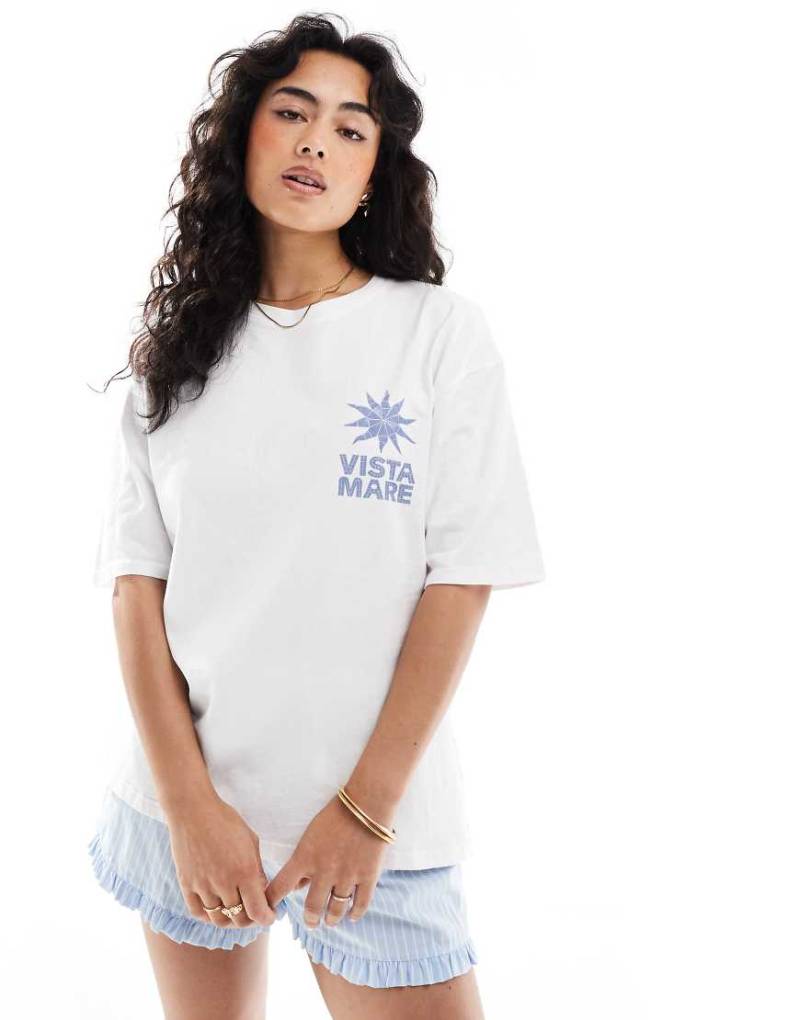 Pull & Bear - T-Shirt in Weiß mit „Vista Mare"-Print von Pull & Bear