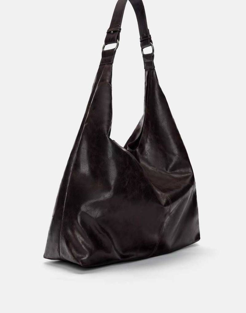 Pull & Bear - Tragetasche in Braun mit Used-Optik und Ring-Verzierung-Brown von Pull & Bear