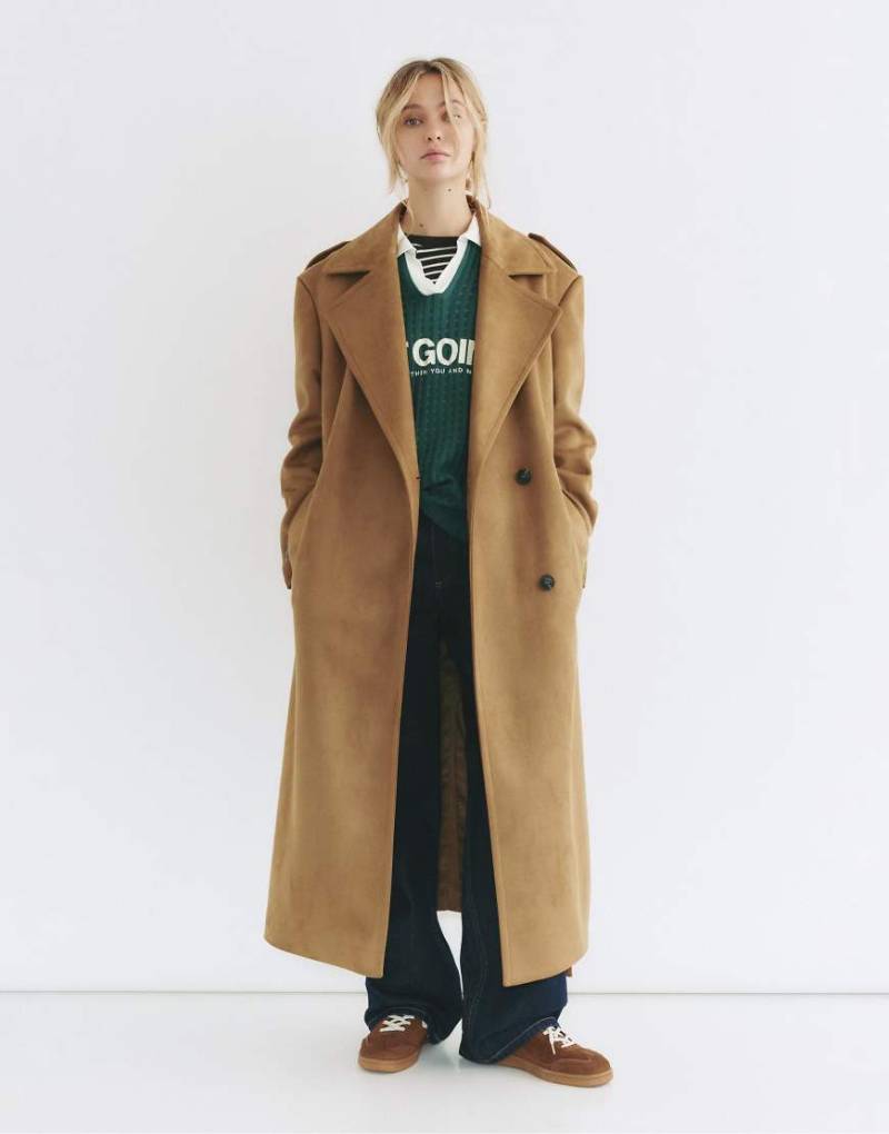 Pull & Bear - Trenchcoat aus Wildlederimitat in Kamel-Brown von Pull & Bear