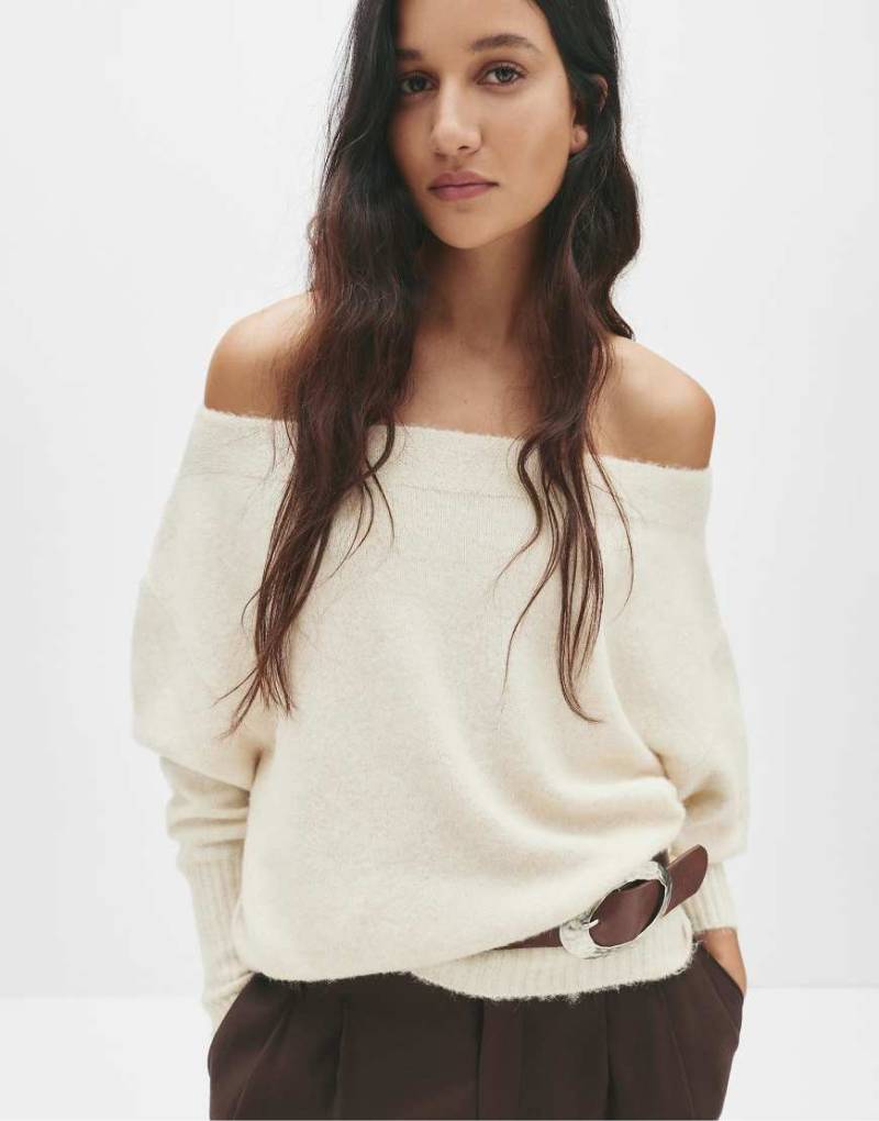 Pull & Bear - Weicher Oversize-Strickpullover in Beige-Neutral von Pull & Bear