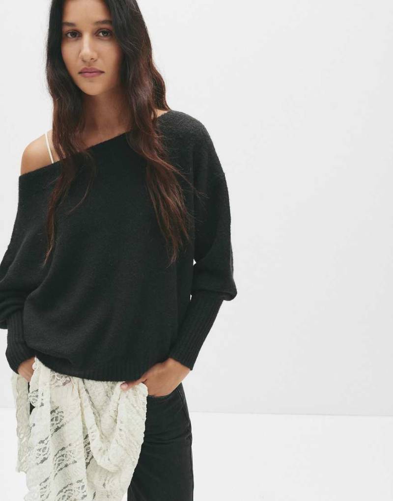 Pull & Bear - Weicher Oversize-Strickpullover in Schwarz von Pull & Bear