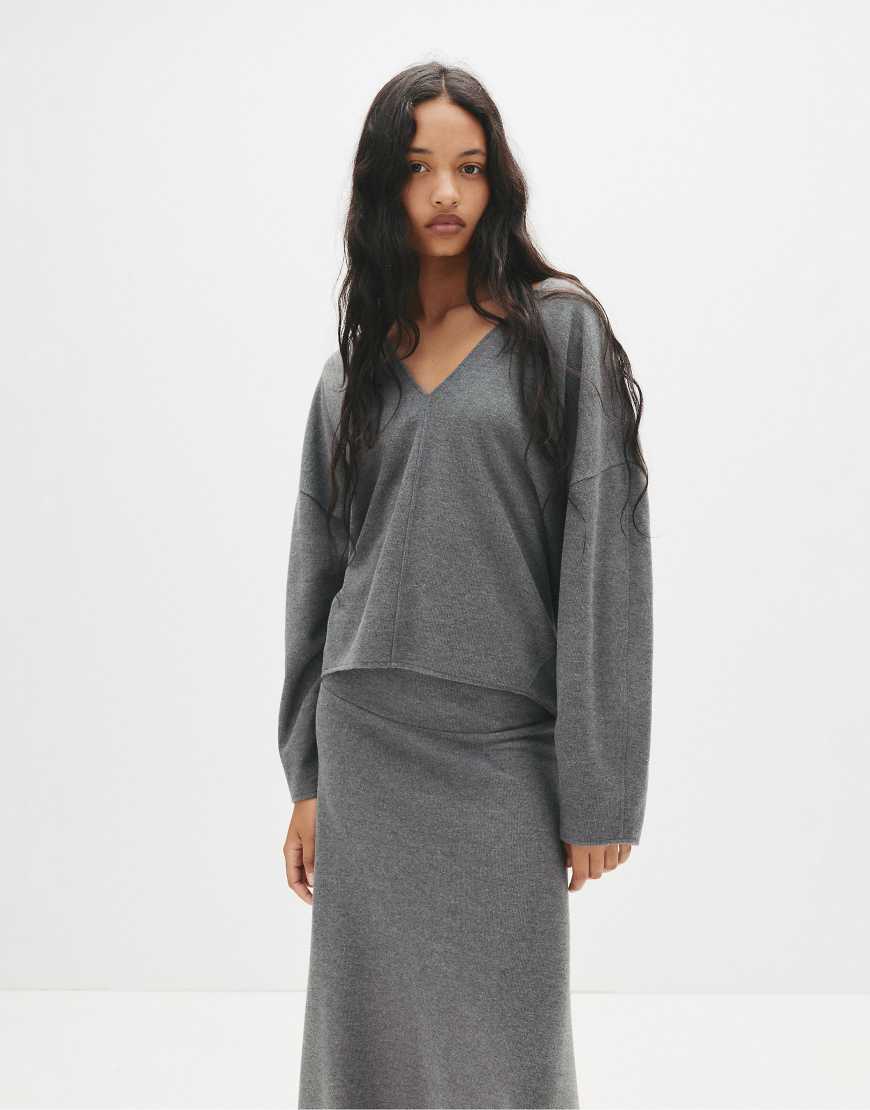 Pull & Bear - Weicher Pullover in Mittelgrau von Pull & Bear